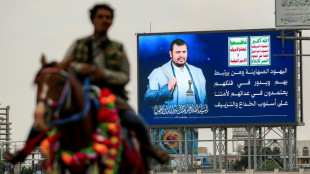 Huthi-Rebellen warnen Schiffe im Roten Meer per Funkspruch vor Angriffen 