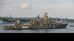 Revers majeur pour les Russes : explosions sur le croiseur Moskva, l'Ukraine dit l'avoir frapp&eacute;