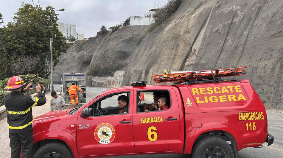 Terremoto a Lima, un morto e 5 feriti oltre a numerosi danni