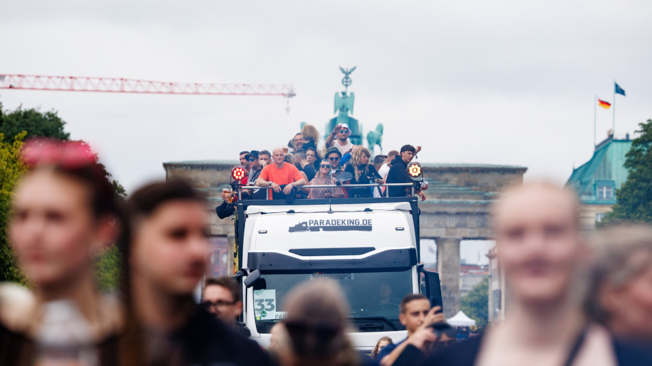 A Berlino decine di malori anche gravi al 'Rave the Planet'