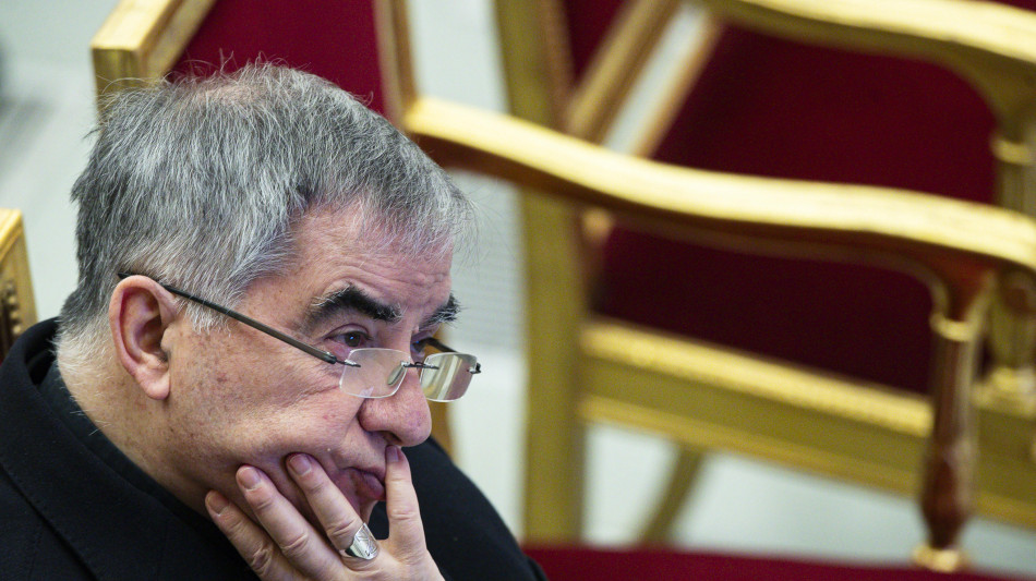 Becciu, obbedisco a Francesco, non entro in conclave