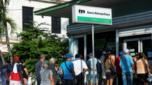 "C'est pas possible" : les Cubains, r&eacute;ticents &agrave; mettre leur argent en banque