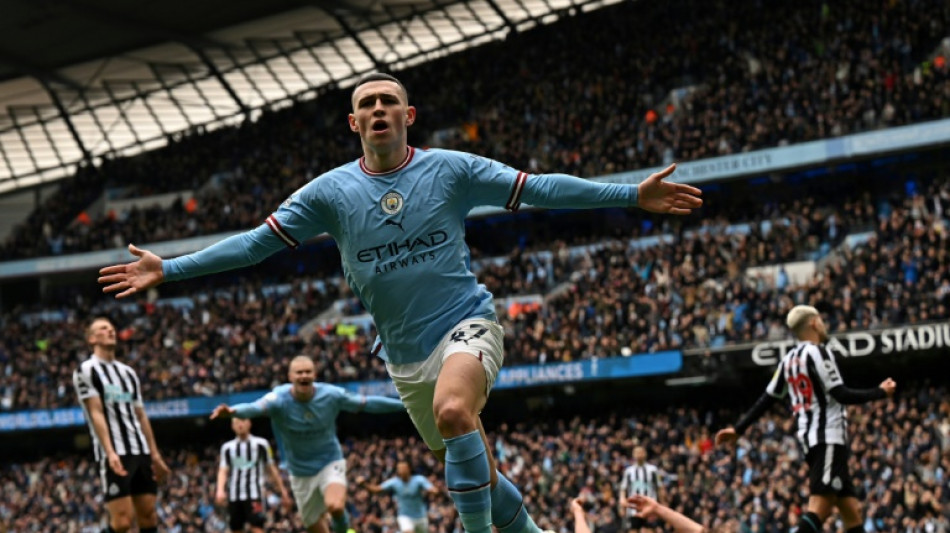 Clinical Man City see off Newcastle to close on Arsenal