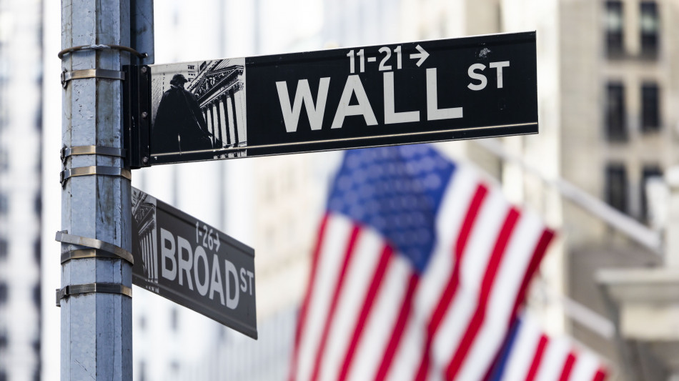 Wall Street apre in rialzo, Dj +0,37%, Nasdaq +0,28%