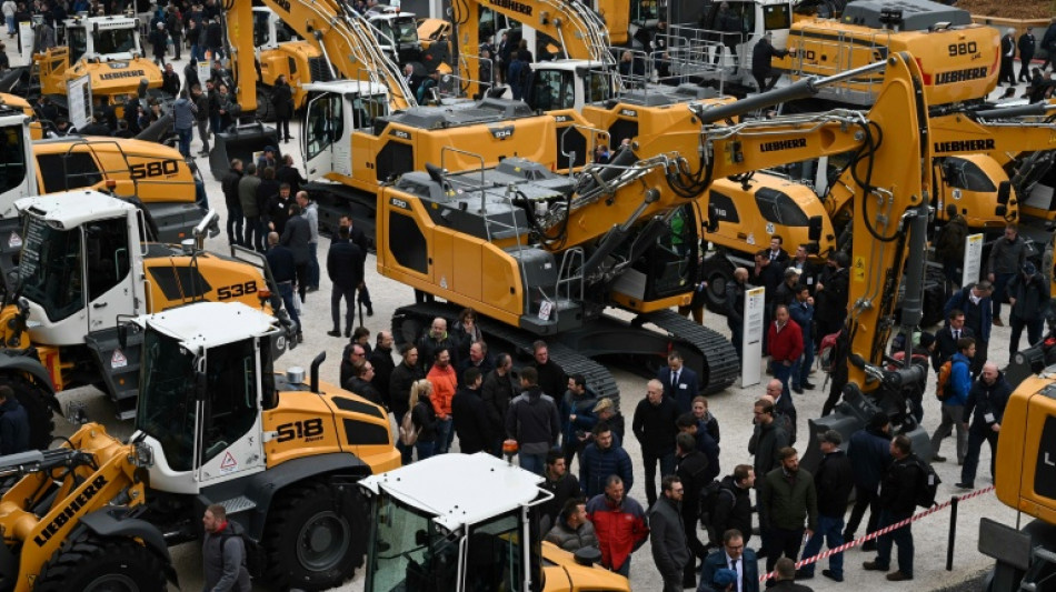 Bagger gestohlen und B&auml;ume gef&auml;llt - Polizei in Niedersachsen ermittelt