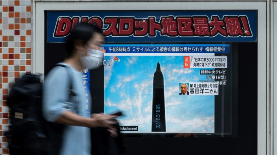 Un missile balistique nord-cor&eacute;en a survol&eacute; le Japon, qui demande &agrave; certains de ses r&eacute;sidents d'&eacute;vacuer