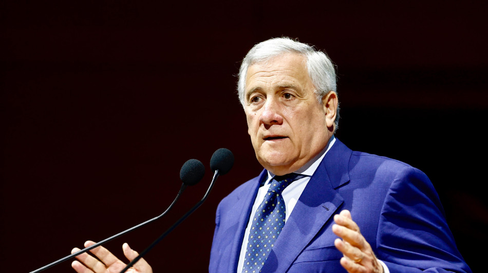 Tajani, nessun italiano irregolare andr&agrave; a Guantanamo