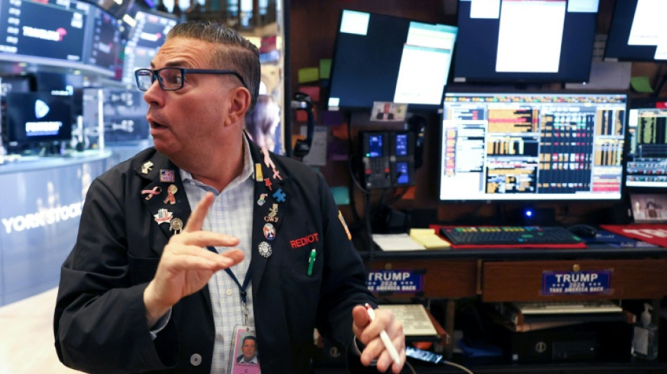 Wall Street termine la semaine en hausse, optimiste après l'emploi américain