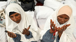 Les p&egrave;lerins musulmans convergent vers Mina, &eacute;tape majeure du hajj