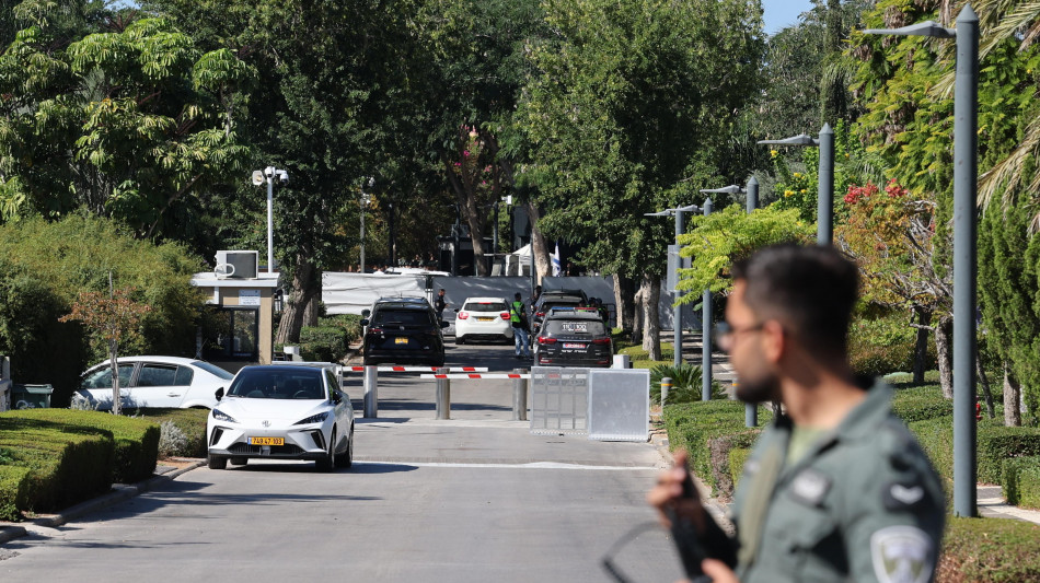 Allarmi per drone Iran vicino a residenza Netanyahu, abbattuto