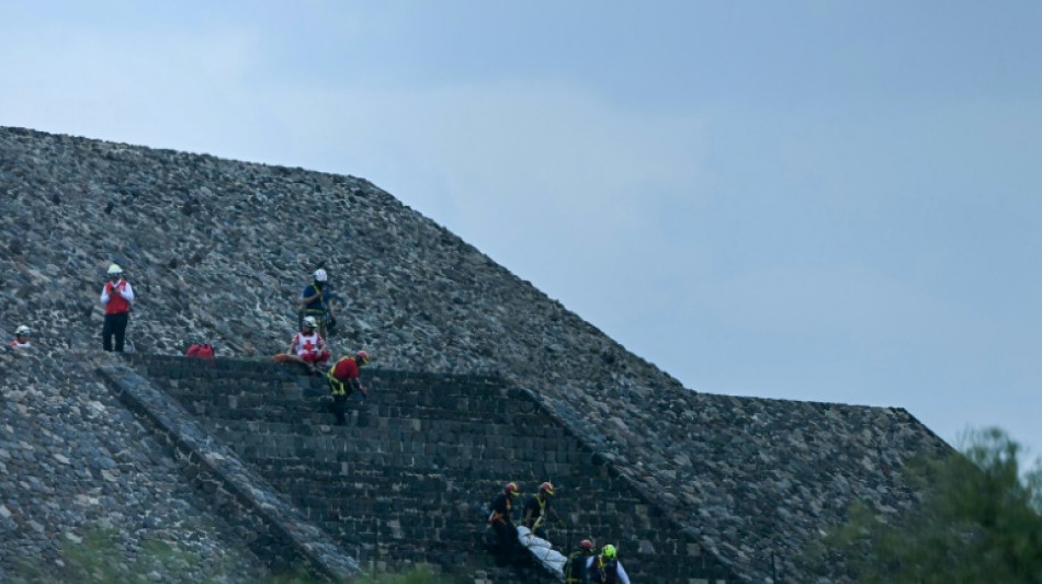 Homem mata canadense baleada e comete suic&iacute;dio em complexo de pir&acirc;mides no M&eacute;xico