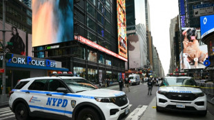 Esfaqueamento na Times Square, em NY, resulta em duas mortes