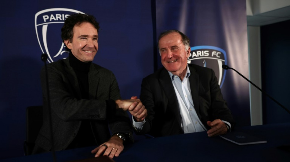 Foot: le rachat du Paris FC par la famille Arnault officialis&eacute;
