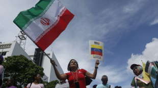 Venezuela "levanta la bandera de la paz", dice Maduro tras movilizaciones en favor de Irán