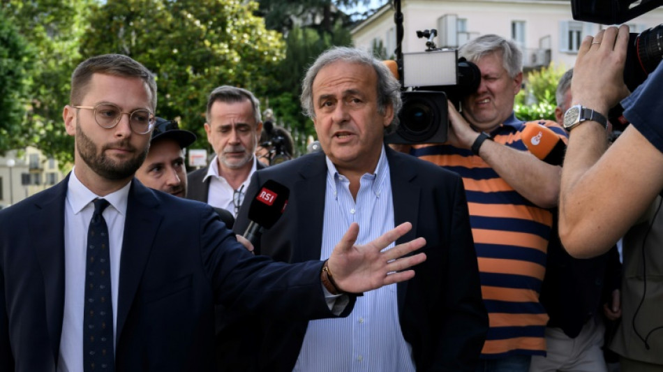 Fifa: Platini et Blatter jug&eacute;s pour escroquerie en Suisse