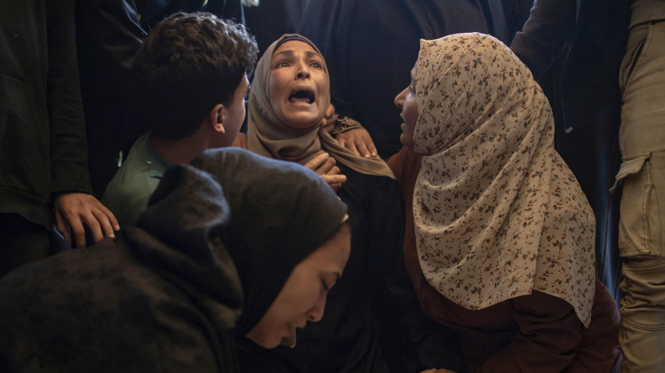 Gaza: fonti mediche, '70 palestinesi uccisi in 24 ore'