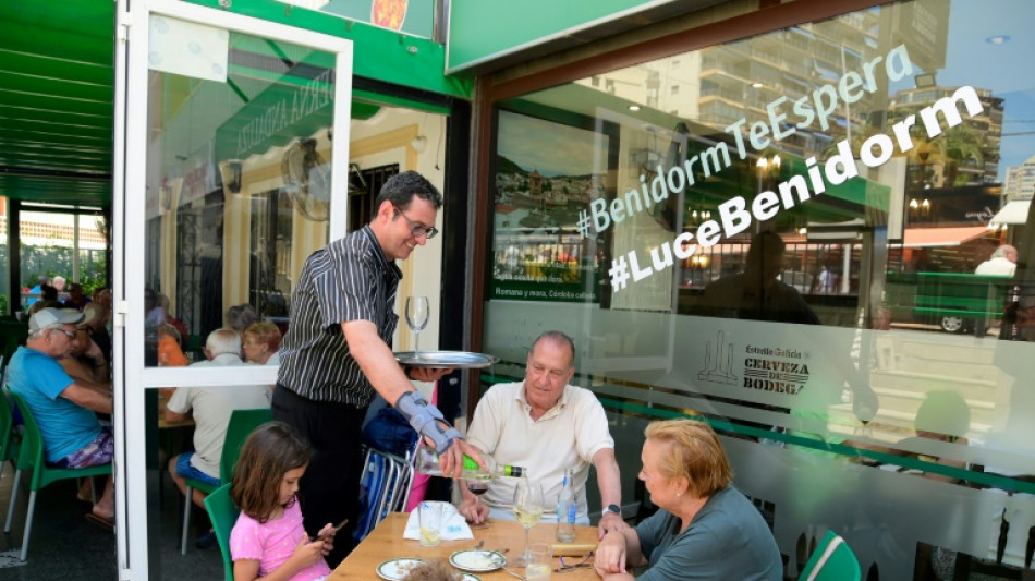 Sur la c&ocirc;te espagnole, le manque de personnel met le tourisme sous pression
