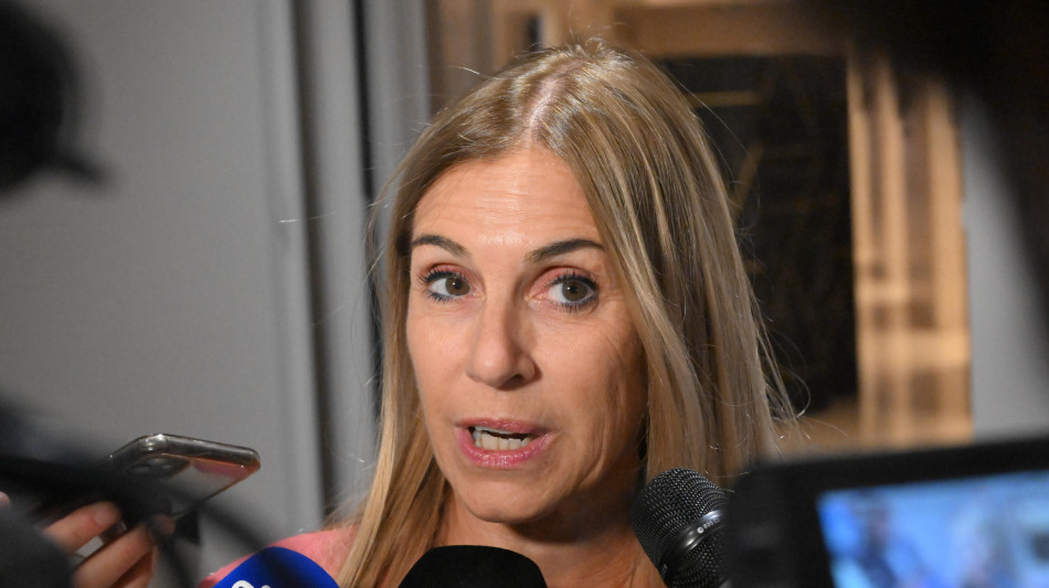 Ex 'Farfalle' chiedono riapertura caso su abusi Maccarani