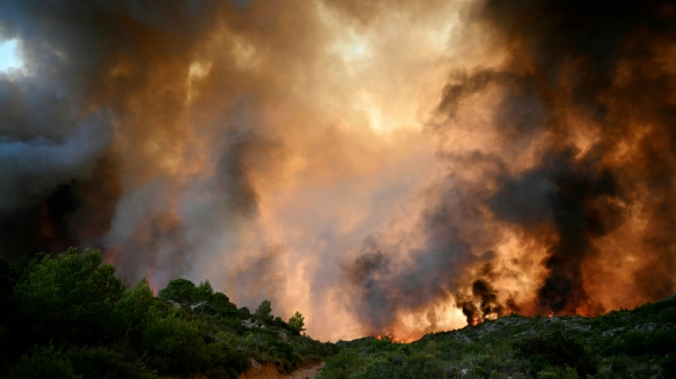 L'Aude sur le qui-vive face &agrave; un feu d'une ampleur in&eacute;dite
