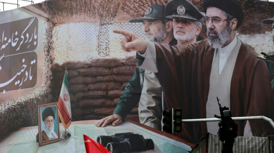 Trump da a Ir&aacute;n por "vencido" y Teher&aacute;n amenaza con reducir "a cenizas" sitios petroleros vinculados a EEUU