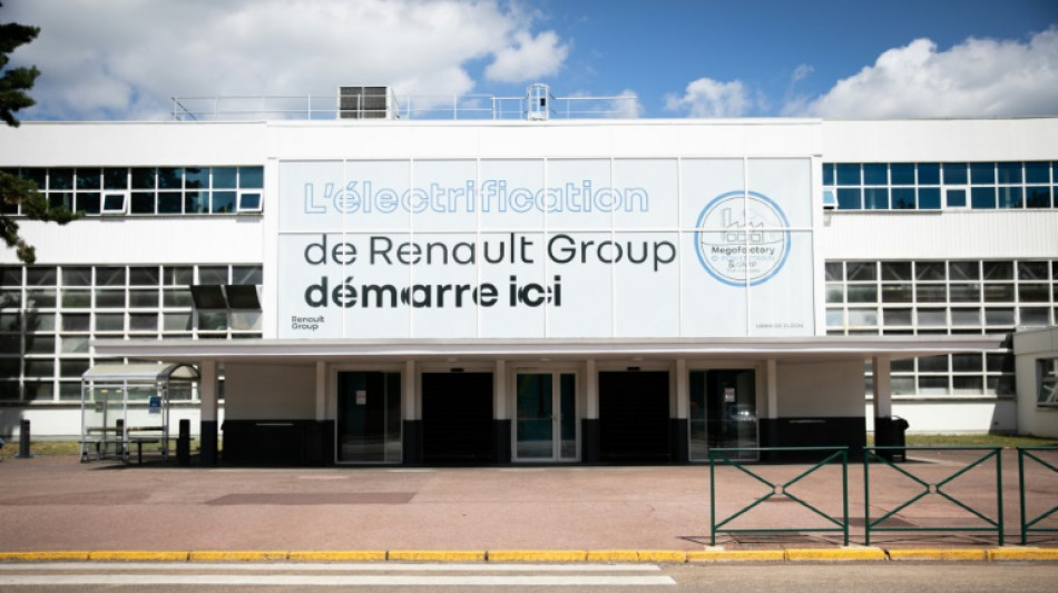 "R&eacute;volution" chez Renault, qui s&eacute;pare et introduira en Bourse ses voitures &eacute;lectriques
