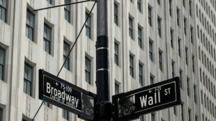 Wall Street ouvre, prudente, en ordre dispers&eacute; apr&egrave;s la hausse de la veille