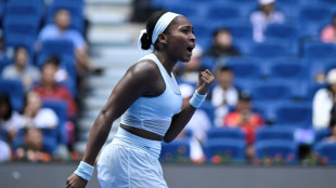 Gauff e Anisimova estreiam com vit&oacute;rias no WTA 1000 de Pequim