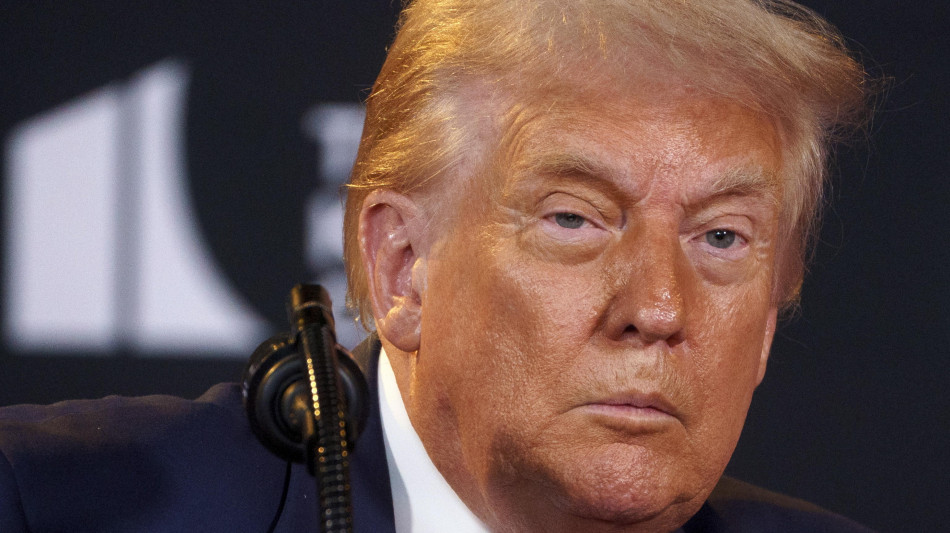 Trump, cessate il fuoco oggi o non sar&ograve; contento