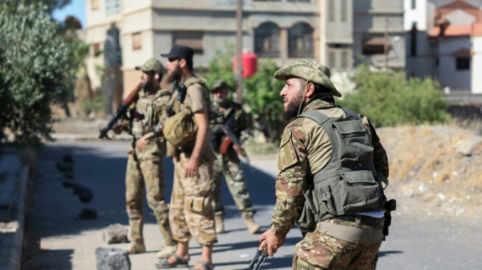 Israel bombardeia Damasco e sul da Síria, no quarto dia de confrontos em Sweida