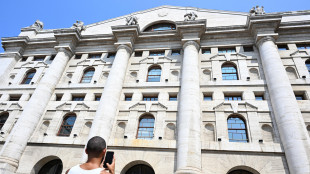 In Borsa rally moda con Cina e Kering, per Armani faro su Lvmh