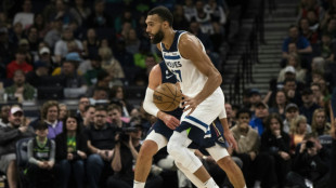 NBA: Rudy Gobert pr&eacute;sente ses excuses apr&egrave;s avoir frapp&eacute; un co&eacute;quipier