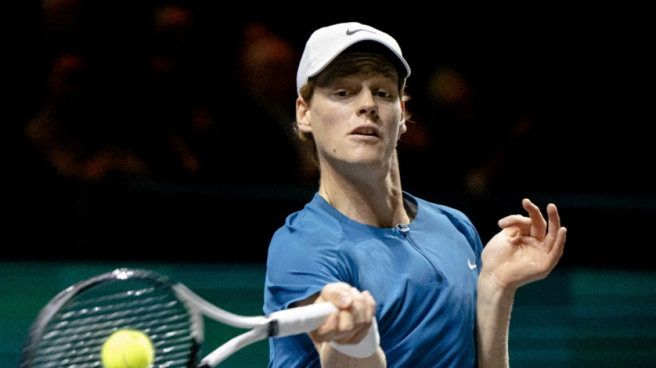 ATP Rotterdam: Sinner &eacute;carte Tsitsipas et rejoint Wawrinka en quarts