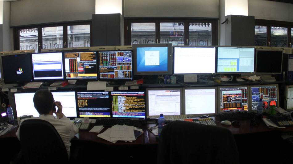 Scende lo spread Btp-Bund, torna ad allargarsi con Oat francese