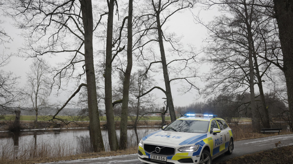 Sparatoria nel centro di Uppsala in Svezia, diversi feriti