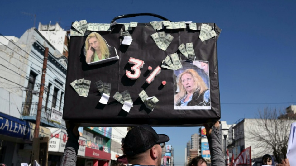 El gobierno argentino anuncia una intervención en el mercado cambiario para contener el dólar