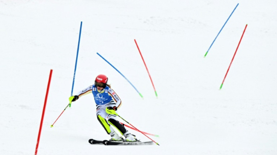 Ski alpin: Lena D&uuml;rr contrarie pour quelques semaines les plans records de Shiffrin
