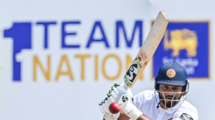 Karunaratne, Mendis make Ireland toil in Sri Lanka Test