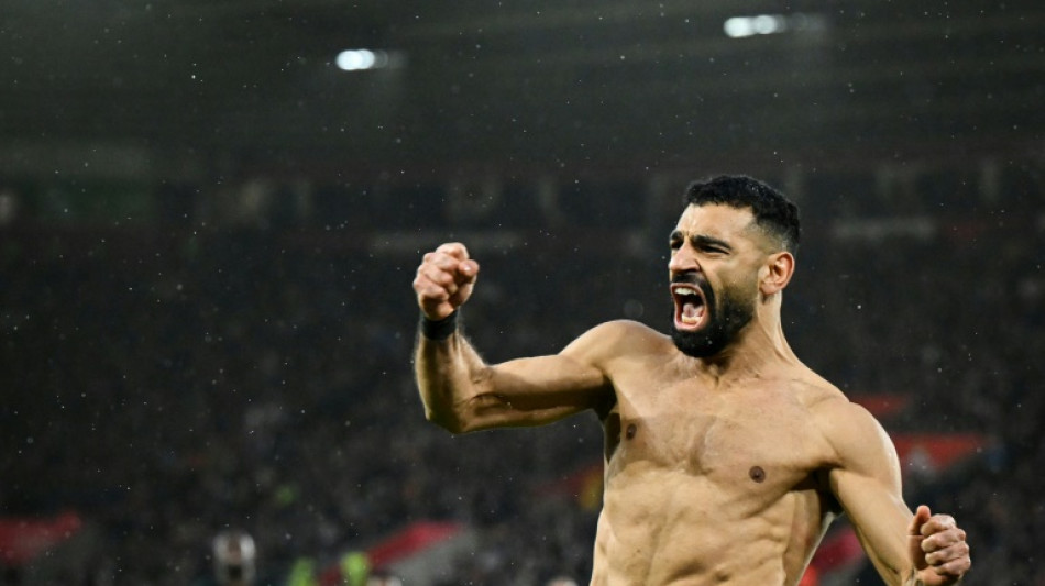 Angleterre: Liverpool s'envole, Amorim manque ses d&eacute;buts