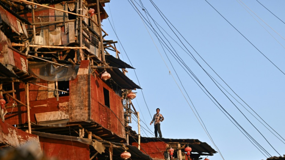 En Chine, un homme défie les ordres de démolition avec une maison insolite
