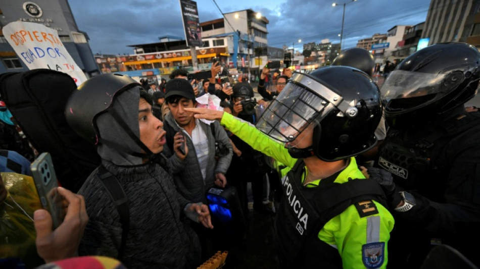 Ecuador expulsa a un periodista español que cubría protestas por considerarlo una "amenaza"