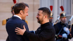 Selenskyj trifft Macron in Paris zu Gespr&auml;chen &uuml;ber "weitere Unterst&uuml;tzung"