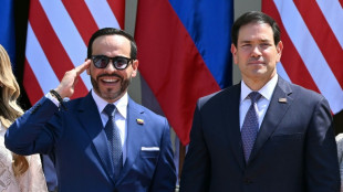 Presidente nega ter "pol&iacute;tica de vingan&ccedil;a" contra tribunal de paz da Col&ocirc;mbia