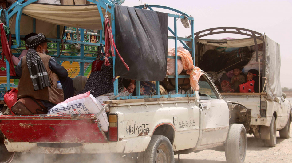 Pakistan, 'uccisi 30 terroristi vicino al confine afghano'