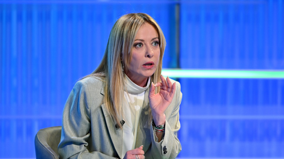 Meloni, quadro complesso, massima attenzione a famiglie e imprese