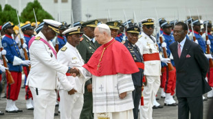 Na Guin&eacute; Equatorial, papa faz apelo ao 'direito' e &agrave; 'justi&ccedil;a'