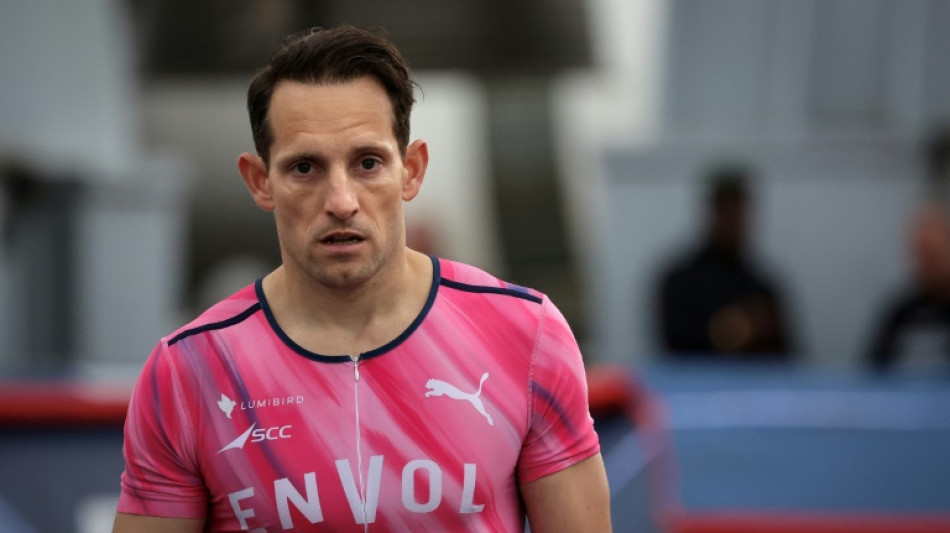 Athl&eacute;tisme: z&eacute;ro &agrave; Toulouse et toujours pas de minima pour le perchiste Lavillenie