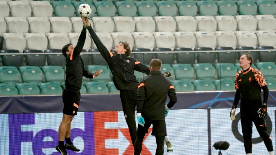 Soldados heridos y hu&eacute;rfanos gozan de la ayuda del Shakhtar Donetsk