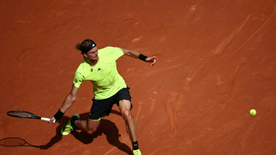 Zverev tips Alcaraz to 'be in final' of French Open but is ready for battle