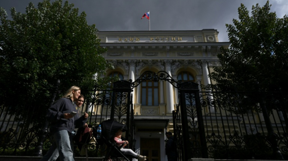 Rusia recorta las tasas de interés ante el temor a una desaceleración económica