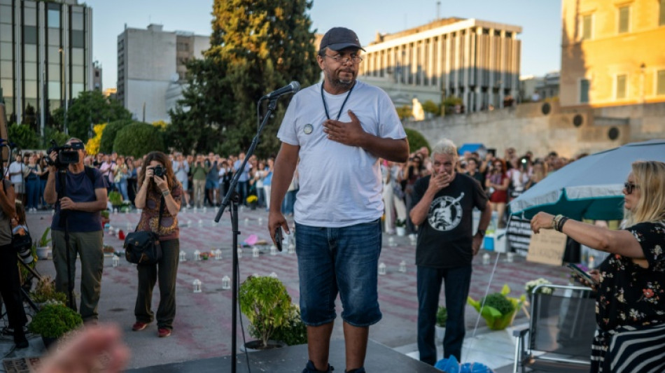 Gr&egrave;ce: le p&egrave;re d'une victime de la catastrophe ferroviaire de 2023 en gr&egrave;ve de la faim devant le Parlement 